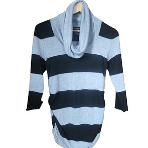 Hooked Up Womens Black & Gray Bold Nautical Maritime Voyager Stripe Sweater